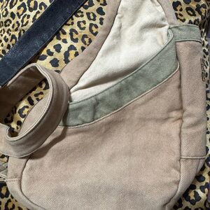 Ameribag Tan and Green Shoulder Bag